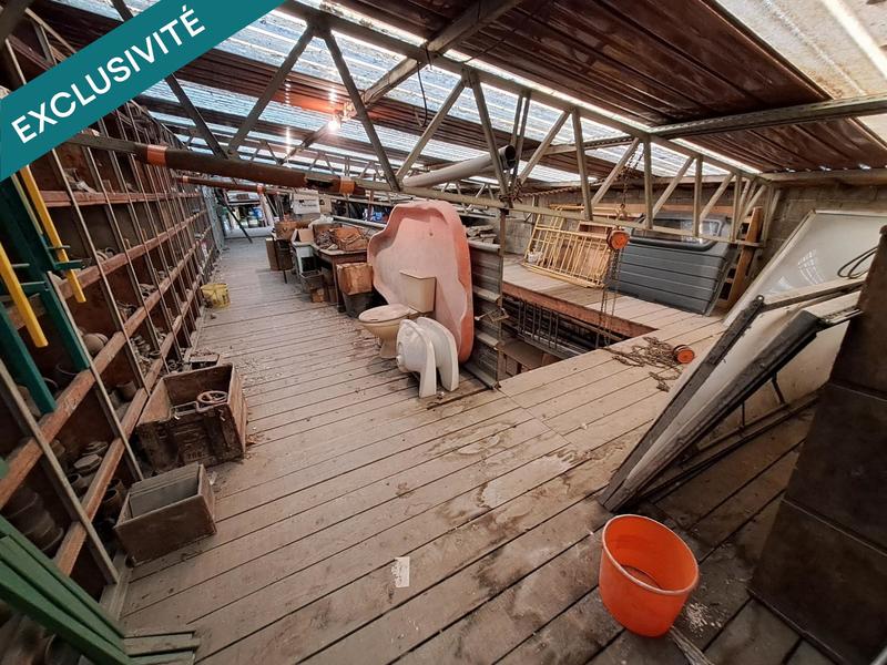 Maison - 248 m² - 2 pièces