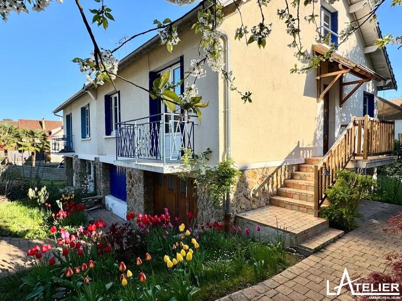 Maison - 103 m² - 5 pièces