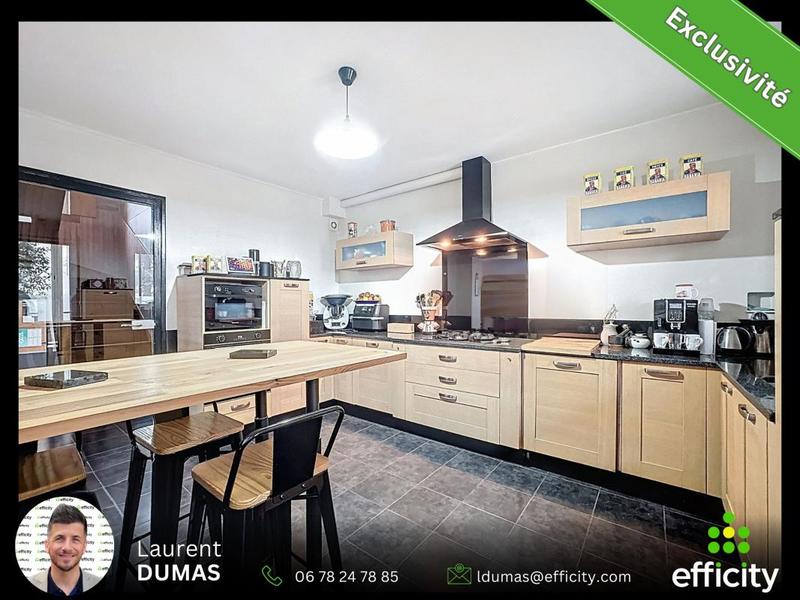 Maison - 166 m² - 6 pièces