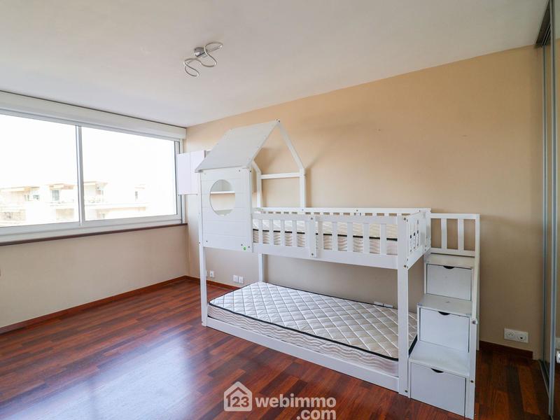 Appartement - 70 m² - 3 pièces