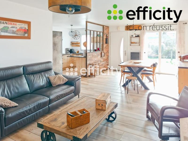 Maison - 95 m² - 5 pièces