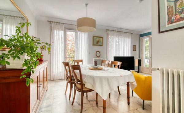 Maison - 148 m² - 6 pièces