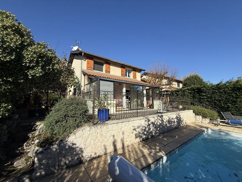 Maison - 146 m² - 5 pièces