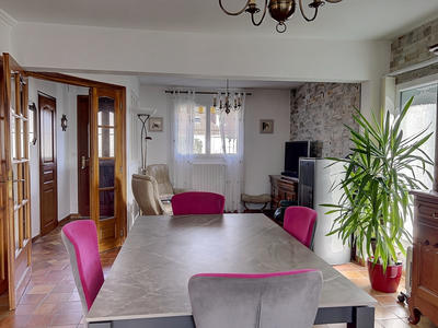 Maison - 103 m² - 6 pièces