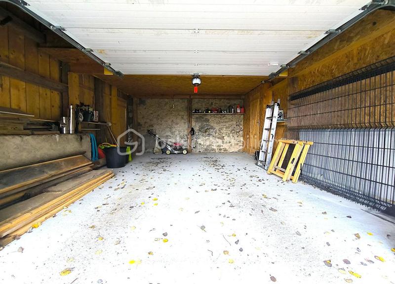 Demeure - 270 m² - 8 pièces