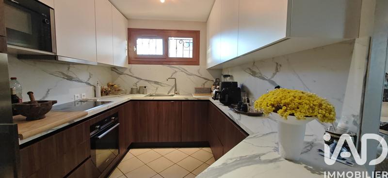 Maison de maîtres - 114 m² - 3 pièces