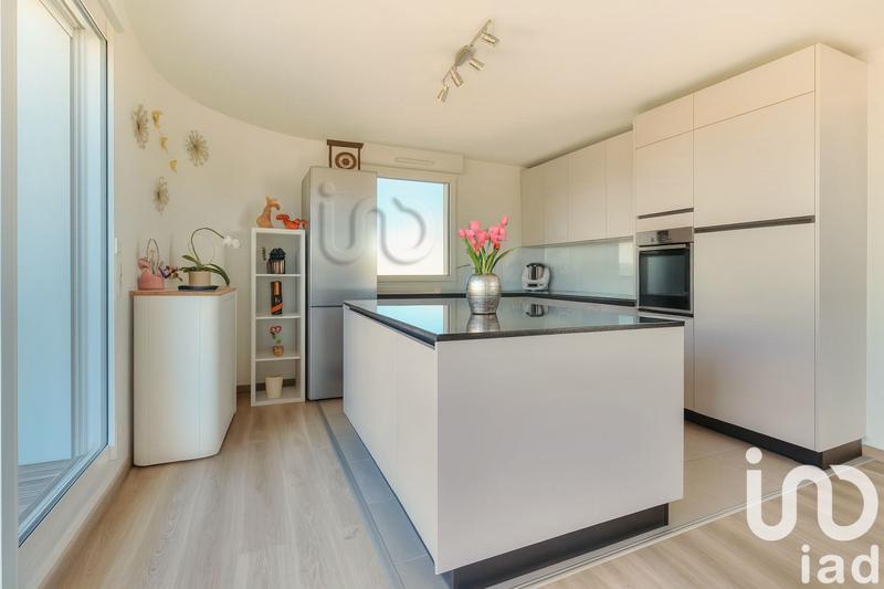 Appartement - 112 m² - 4 pièces