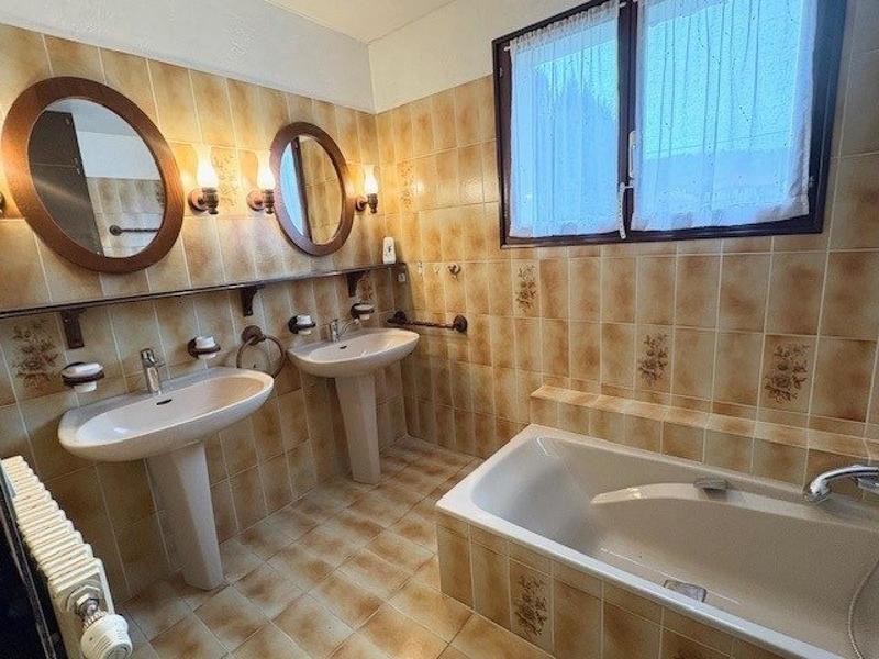 Maison - 160 m² - 7 pièces