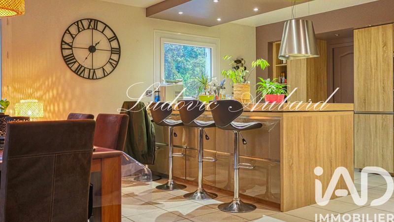 Maison - 140 m² - 5 pièces