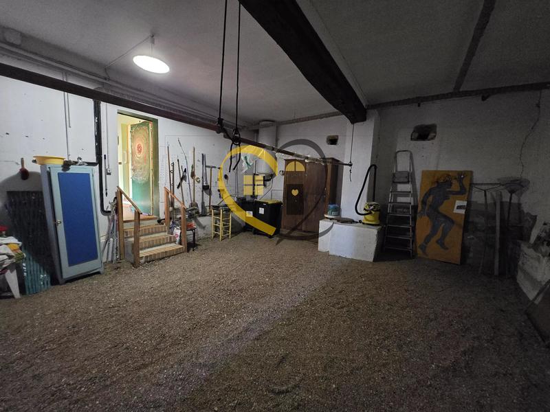 Maison - 180 m² - 5 pièces