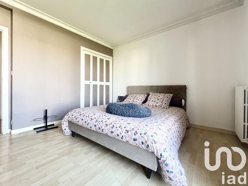 Maison - 197 m² - 10 pièces