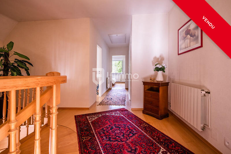 Propriété - 197 m² - 7 pièces