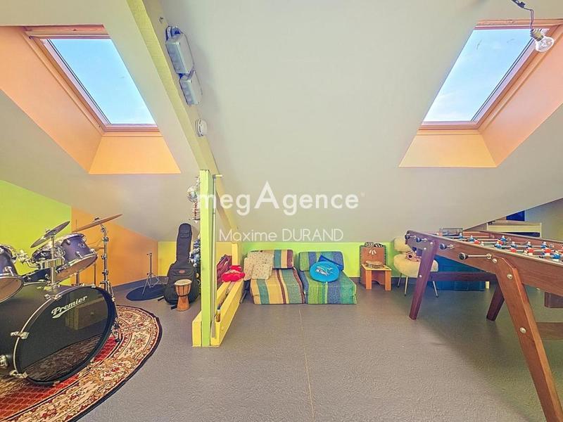 Maison - 172 m² - 7 pièces