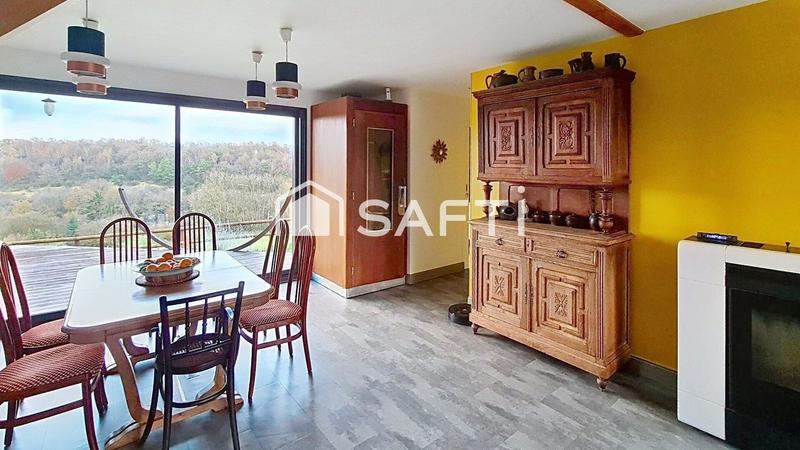 Maison - 220 m² - 6 pièces