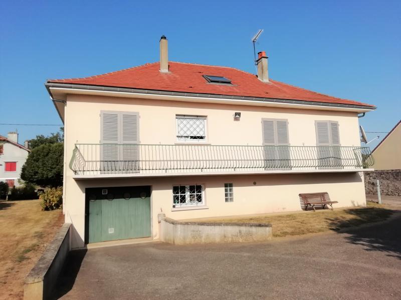 Maison - 120 m² - 8 pièces