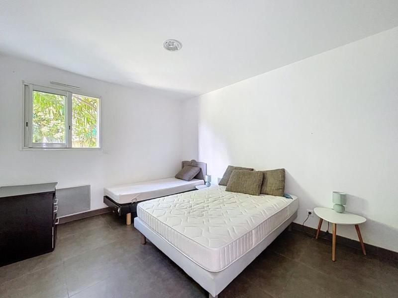 Appartement - 85 m² - 3 pièces