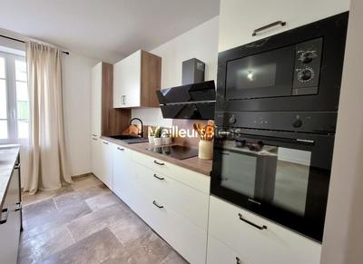 Immeuble - 120 m² - 5 pièces