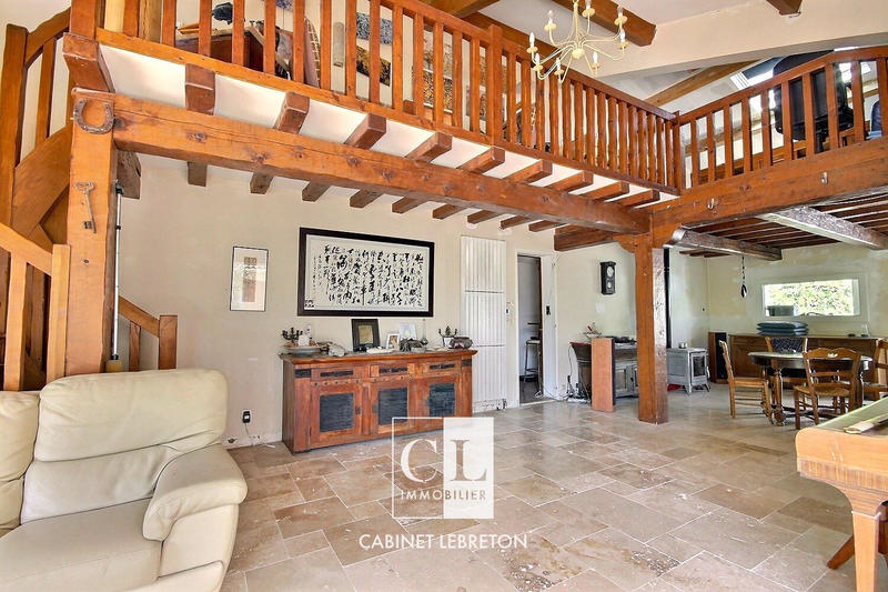 Villa - 295 m² - 5 pièces