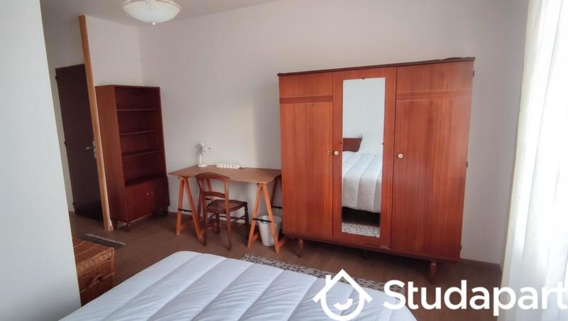 Chambre - 16 m² - 1 pièce