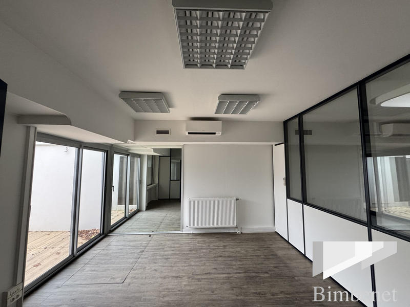 Local d'activités - 260 m²