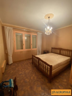 Maison - 98 m² - 5 pièces