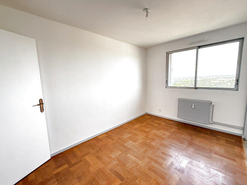 Appartement - 89 m² - 4 pièces