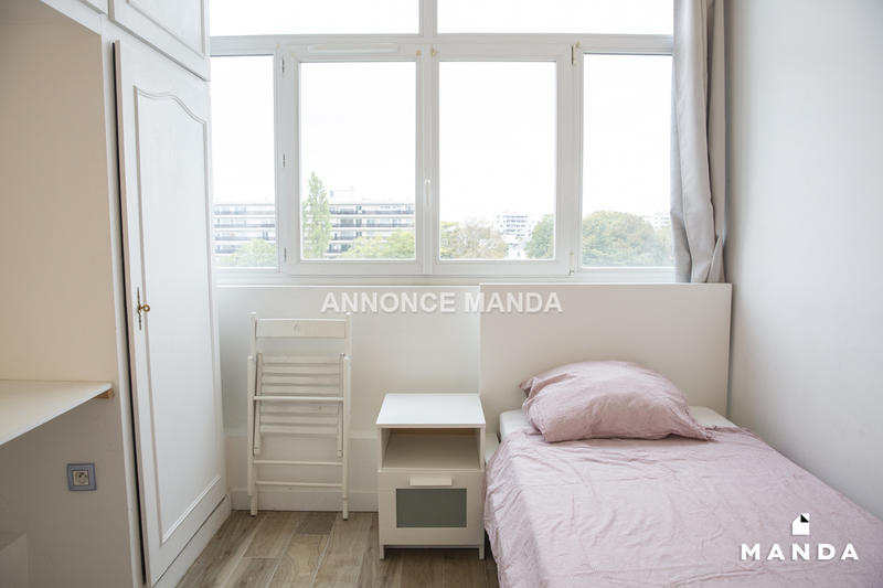 Chambre - 10 m² - 4 pièces