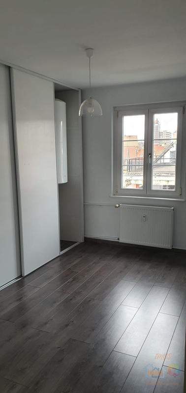 Appartement - 101 m² - 5 pièces