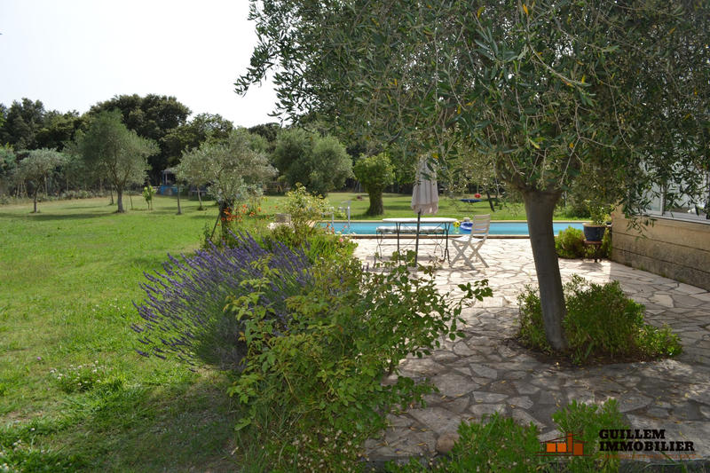 Maison traditionnelle - 172 m² - 6 pièces