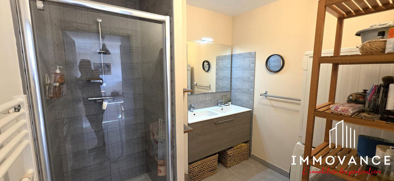 Appartement - 75 m² - 3 pièces