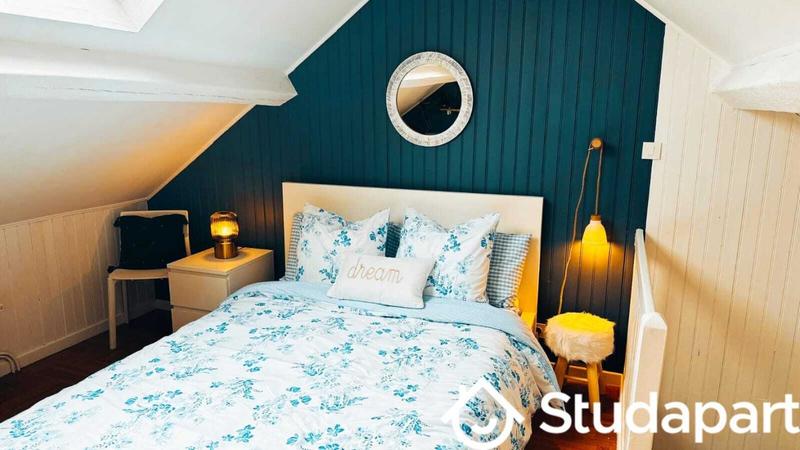 Chambre - 12 m² - 1 pièce