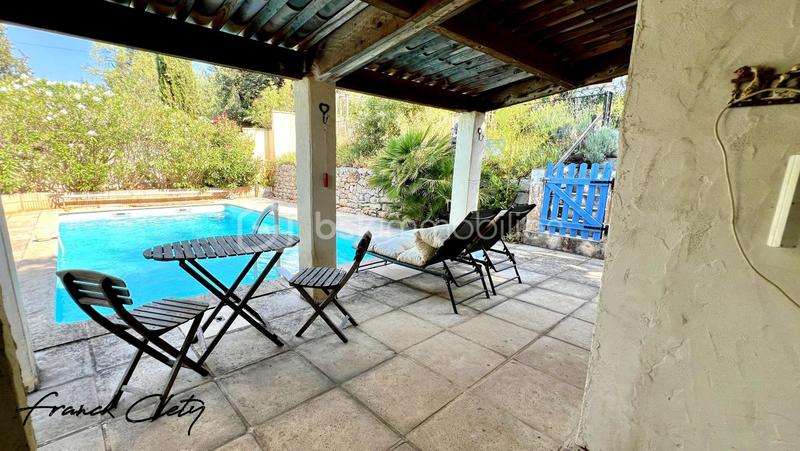 Maison traditionnelle - 115 m² - 4 pièces