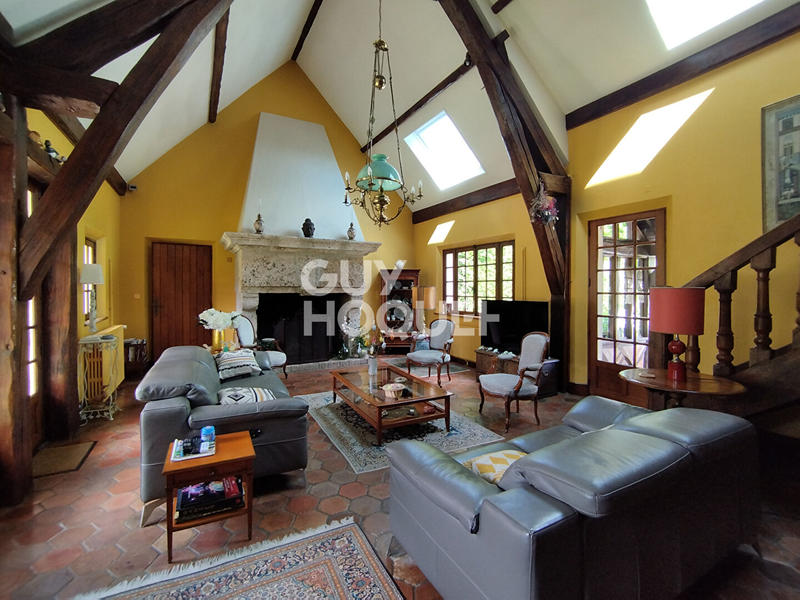 Maison - 192 m² - 7 pièces