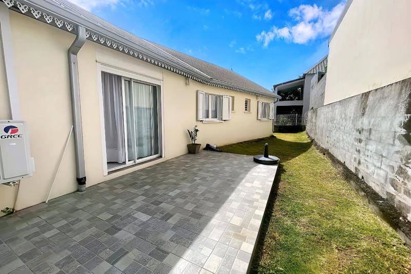 Maison - 107 m² - 6 pièces