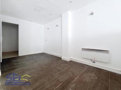 Bureau - 43 m² - 2 pièces