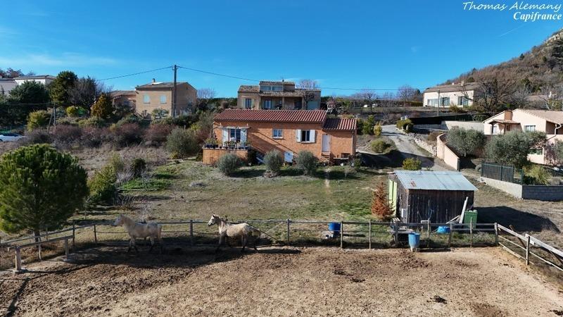 Villa - 93 m² - 4 pièces