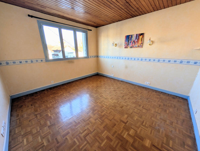 Maison - 106 m² - 5 pièces