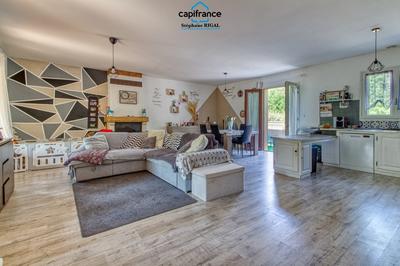 Maison - 115 m² - 6 pièces