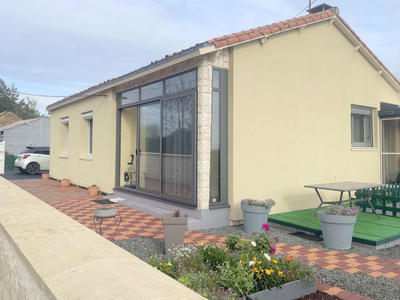 Maison - 80 m² - 5 pièces