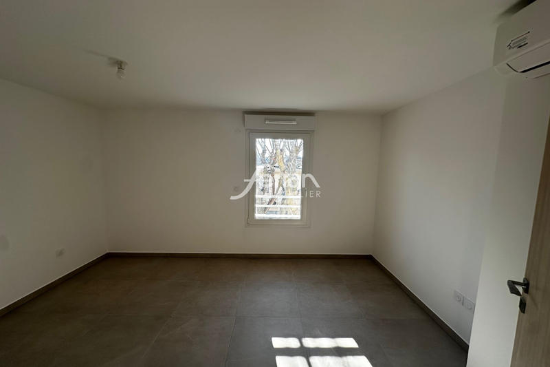 Appartement - 97 m² - 4 pièces