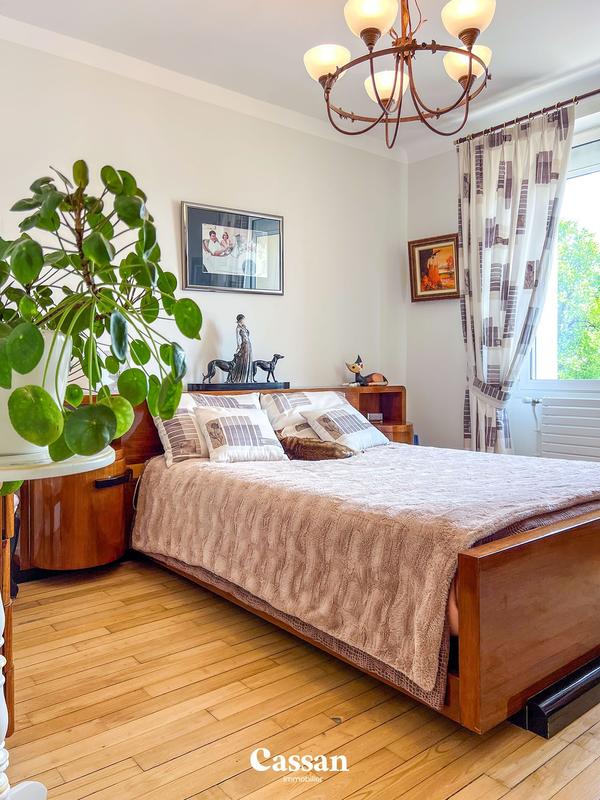 Maison contemporaine - 194 m² - 7 pièces