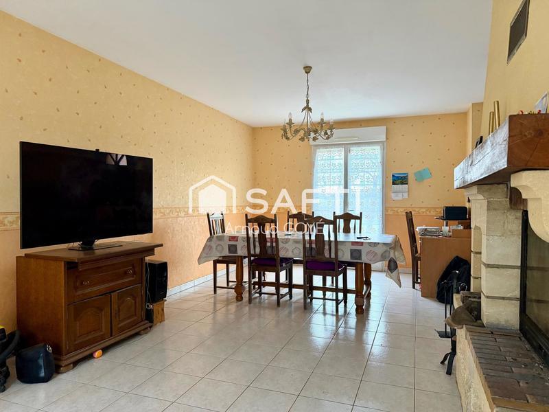 Maison - 93 m² - 4 pièces