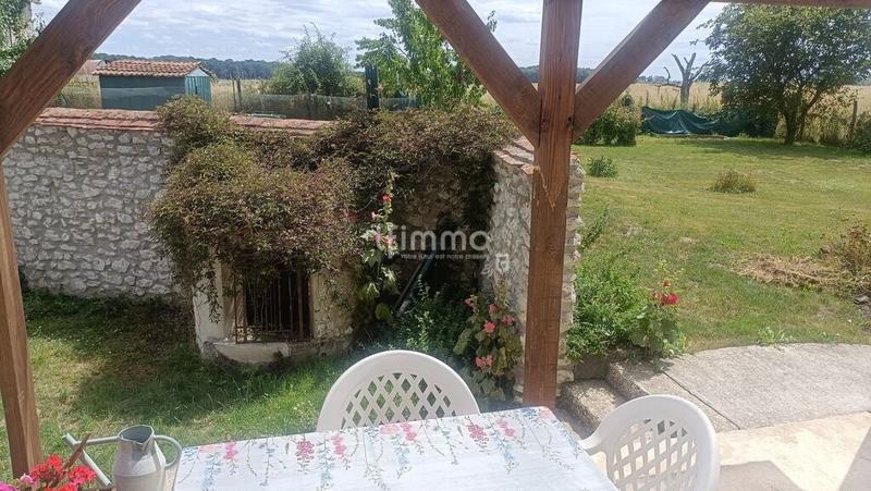 Maison en pierre - 215 m² - 5 pièces