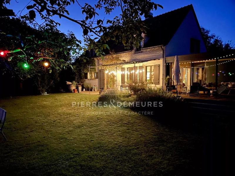 Maison - 190 m² - 8 pièces