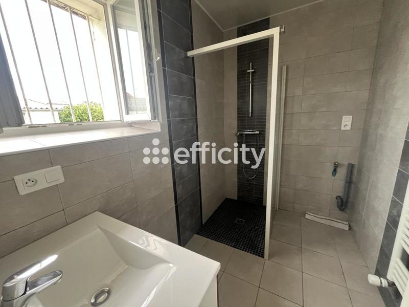 Maison - 75 m² - 4 pièces