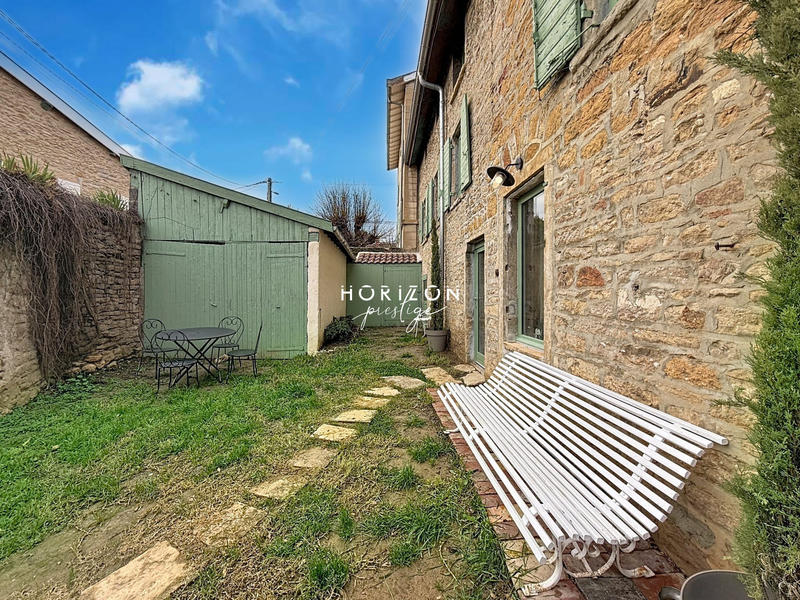 Maison ancienne - 245 m² - 10 pièces