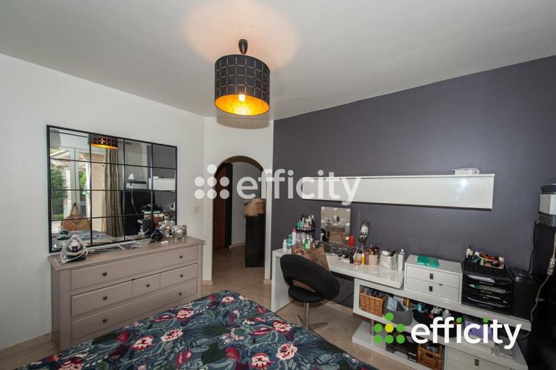 Pavillon - 183 m² - 5 pièces