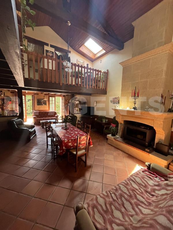 Maison de village - 172 m² - 5 pièces