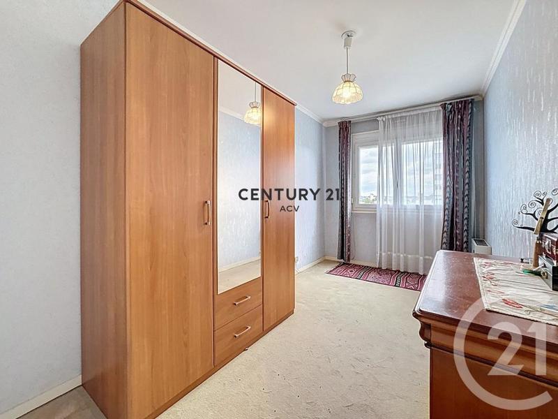 Appartement - 72 m² - 4 pièces