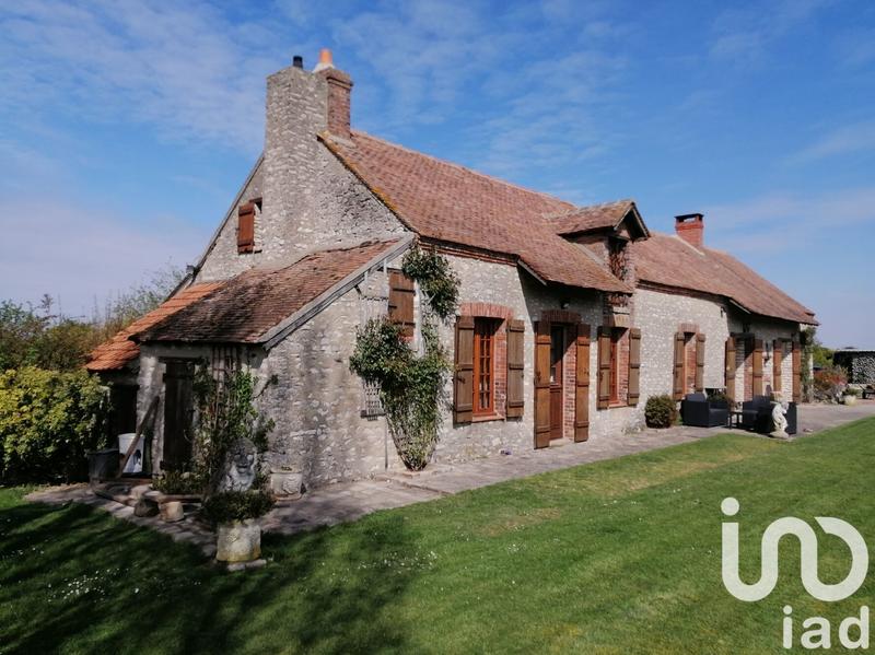 Maison - 235 m² - 6 pièces